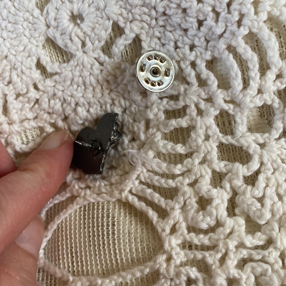 Tiny Yorkshire Terrier/ Yorkie pin brooch - Picture 4 of 6